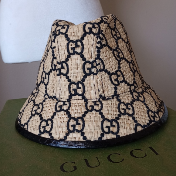 Gucci Raffia Bucket Hat - Picture 1 of 10